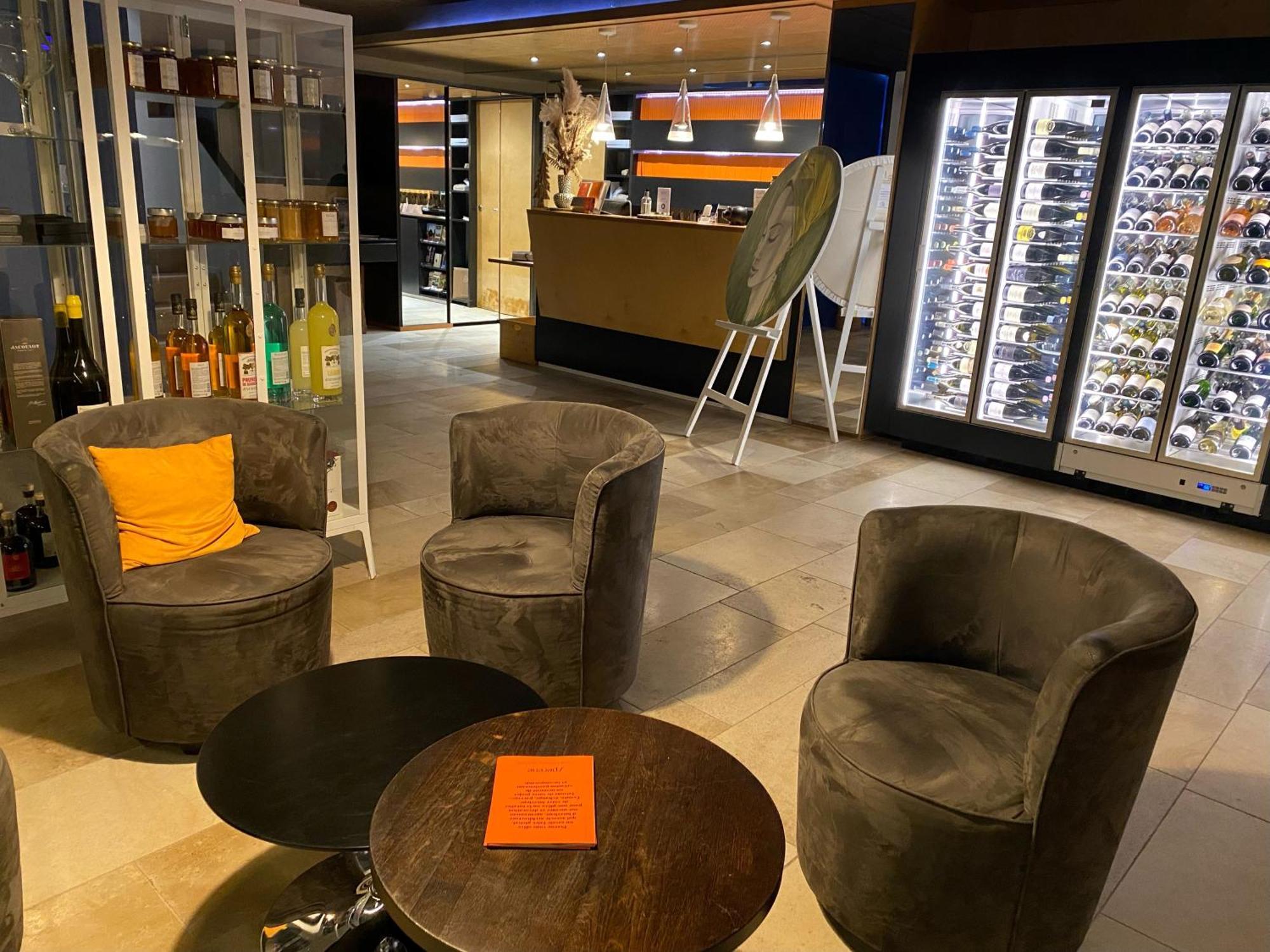 贝瑟伊城堡酒店 克莱塞 外观 照片